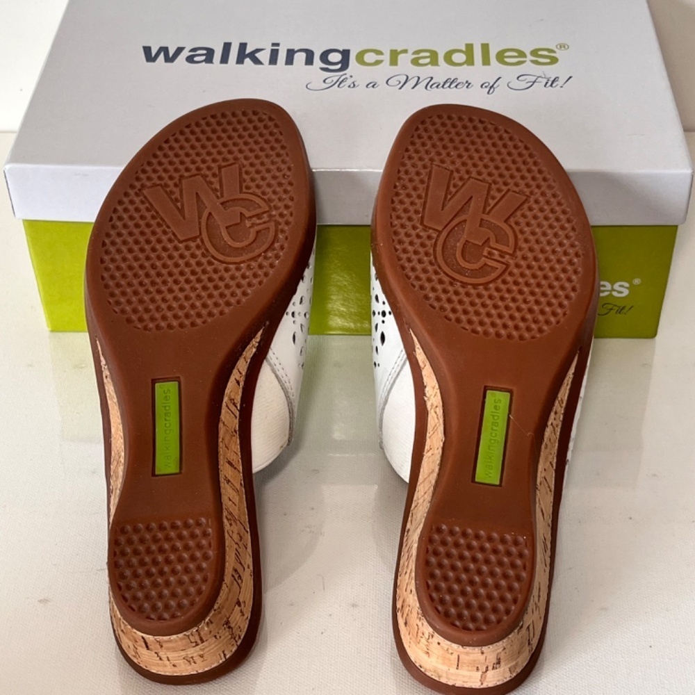 WALKING CRADLES Kerry 2 Slide Sandal - Picture 7 of 7